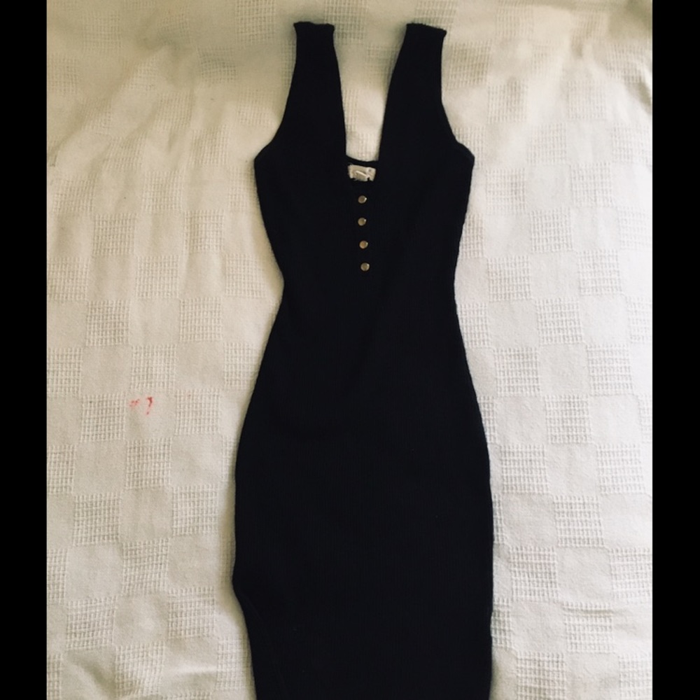 Body fitted button front midi dress